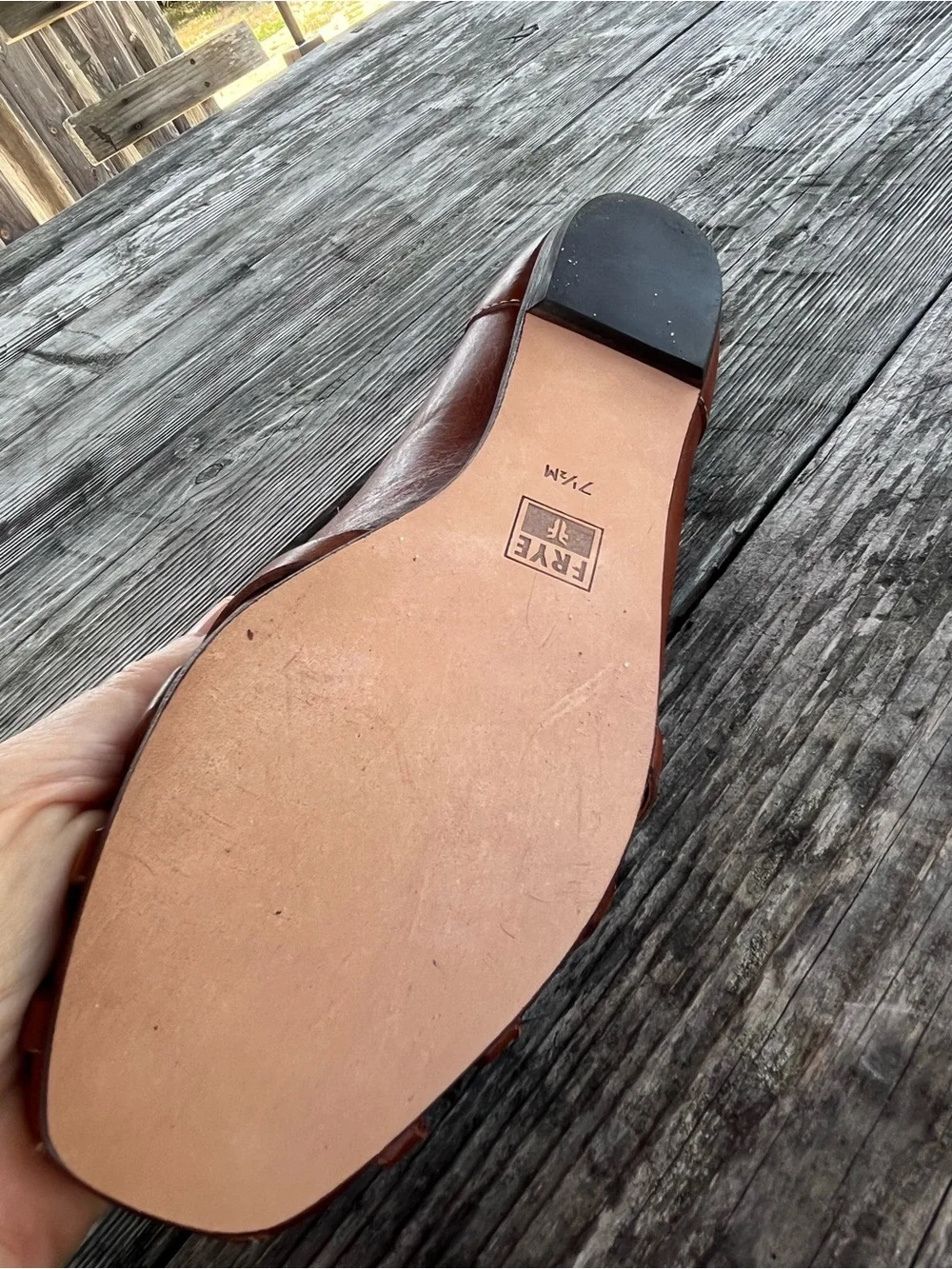 FRYE Brown Leather Women’s Slip-On Flat with Decorative Ring HARDWARE , sz 7.5 - Picture 5 of 8